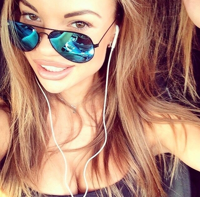 Умная, элегантная и соблазнительная индивидуалка, специализирующаяся на удовольствии и искушении. Знакомство со мной это гарантированное наслаждение и экстаз. Мои услуги удовлетворят все твои потаенные желания и фантазии. В моих объятьях ты почувствуешь настоящую похоть и нежность. Фото и отзывы о моей красоте и профессионализме есть на моей странице. Закажи встречу со мной и ты поймешь, что означает Московское удовольствие. Не медли, позвони мне сейчас 💋💫🌟. Жду тебя в Москве! 29095, 23 года